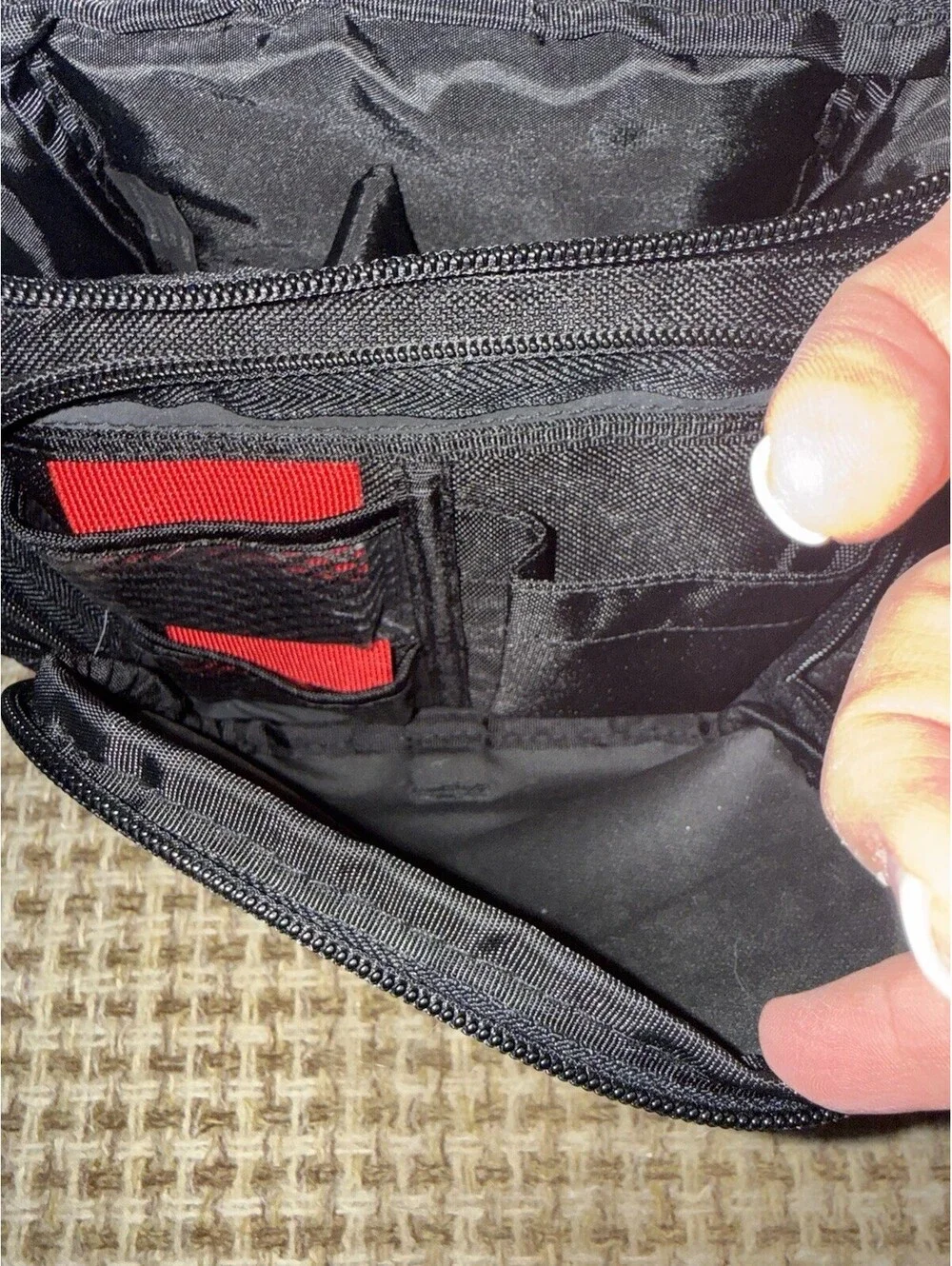 Tamrac Digital Series Black Nylon Camera Carry/Shoulder Bag w/ Strap, Zipper